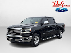 2020 RAM 1500 4WD Laramie Crew Cab