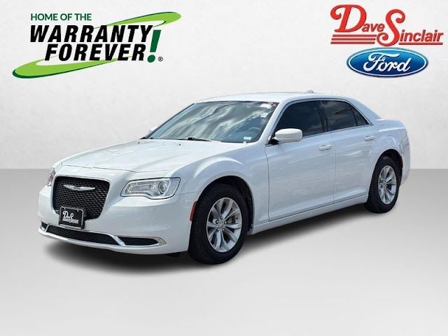 2023 Chrysler 300 Touring