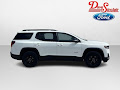 2022 GMC Acadia AT4