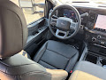 2027 Ford Super Duty F-350 DRW LARIAT