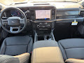 2027 Ford Super Duty F-350 DRW LARIAT