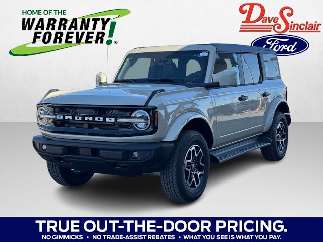 2026 Ford Bronco Outer Banks